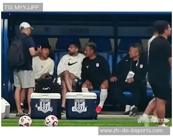 中国足球俱乐部签约国际球星，引发球迷热议